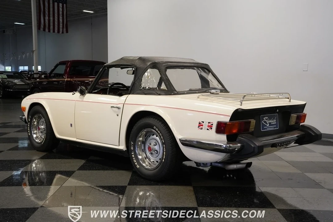 1976 Triumph TR6 (US-spec) - Image 10 of 12