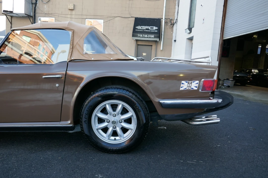1976 Triumph TR6 (US-spec) - Image 9 of 21