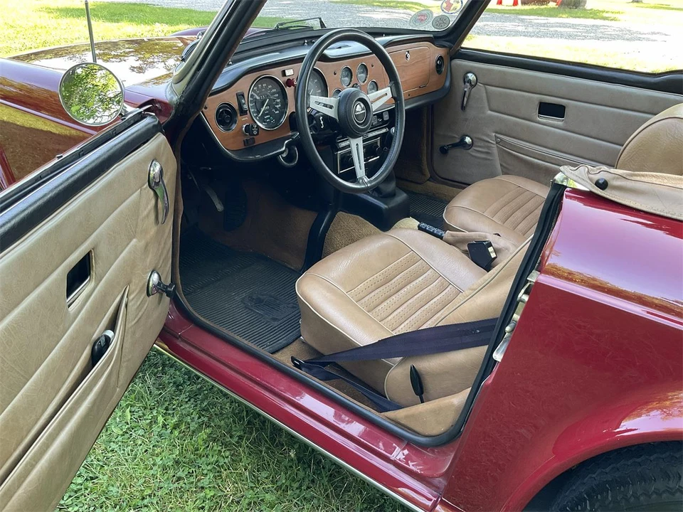 1976 Triumph TR6 (US-spec) - Image 12 of 31