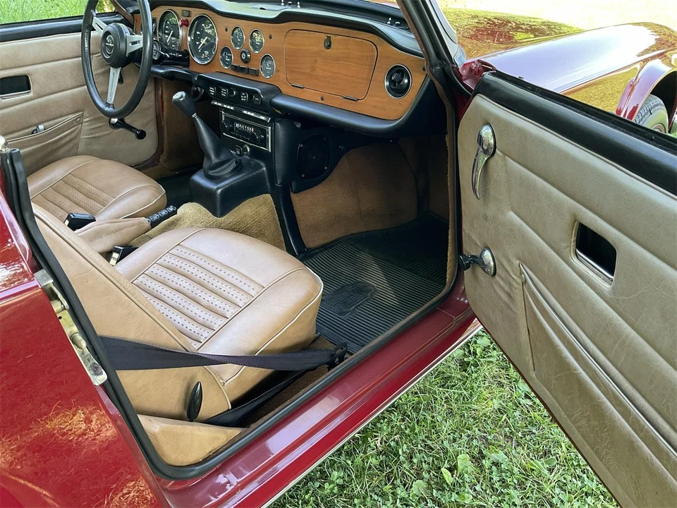 1976 Triumph TR6 (US-spec) - Image 14 of 31