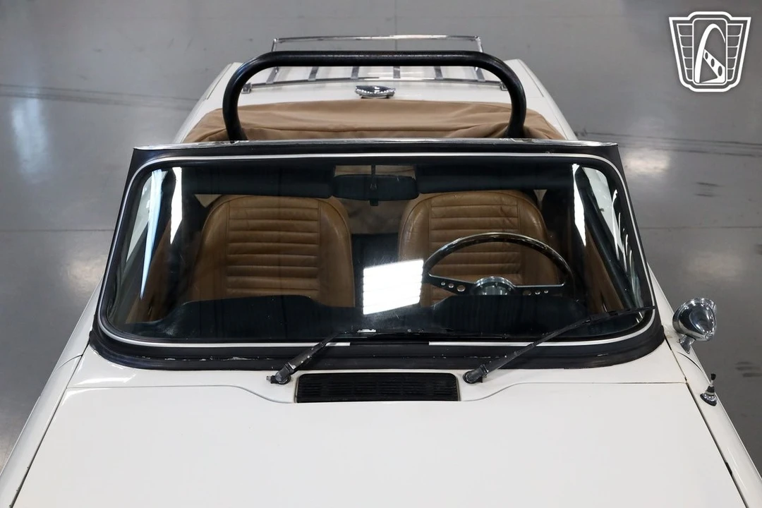 1976 Triumph TR6 (US-spec) - Image 9 of 21