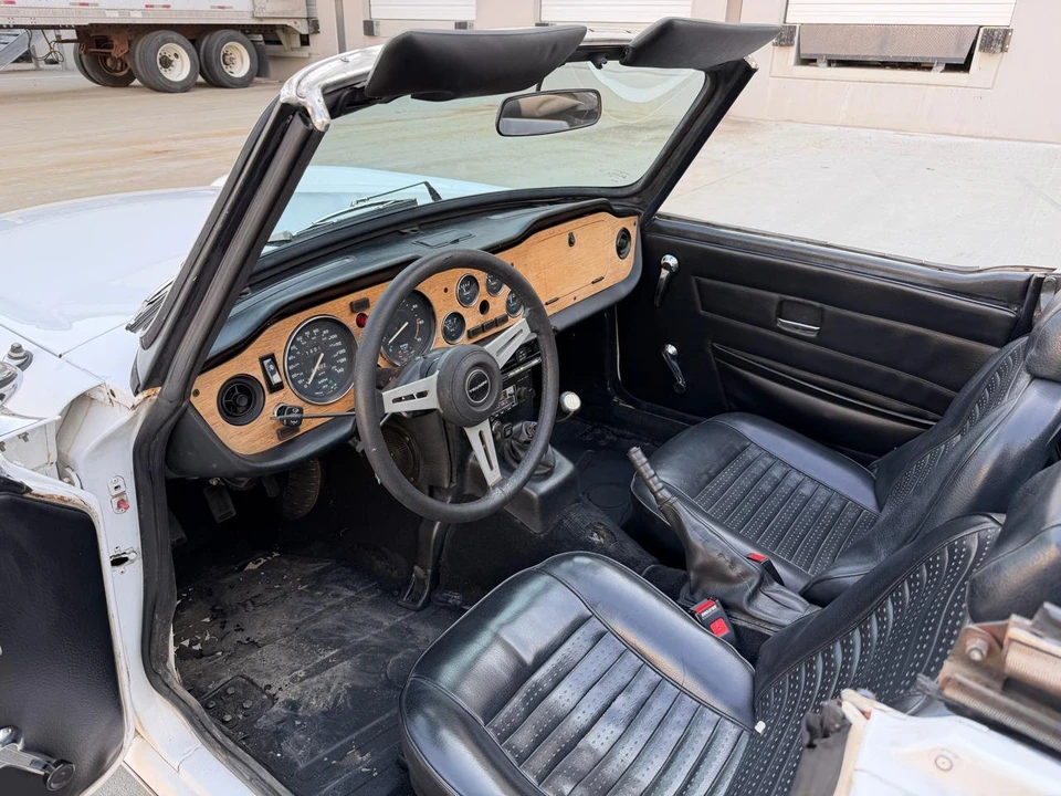 1976 Triumph TR6 (US-spec) - Image 29 of 31