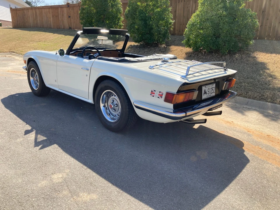 1976 Triumph TR6 (US-spec) - Image 15 of 31