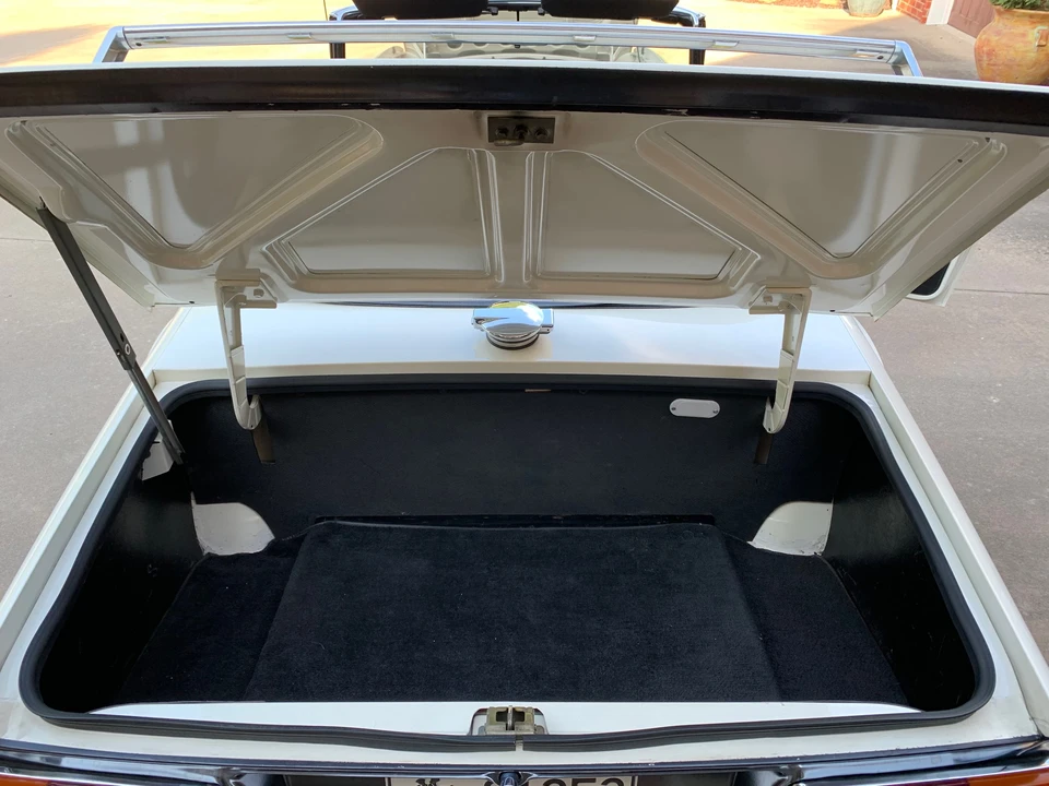 1976 Triumph TR6 (US-spec) - Image 27 of 31