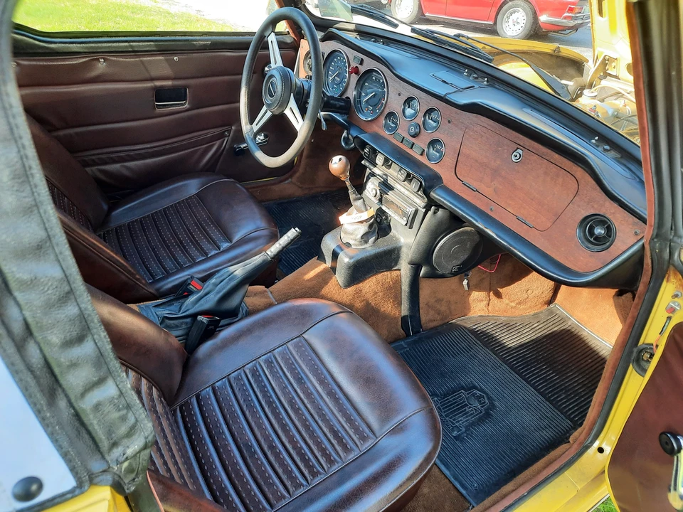 1976 Triumph TR6 (US-spec) - Image 5 of 7