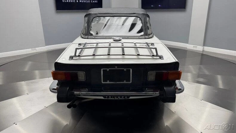 1976 Triumph TR6 (US-spec) - Image 14 of 21
