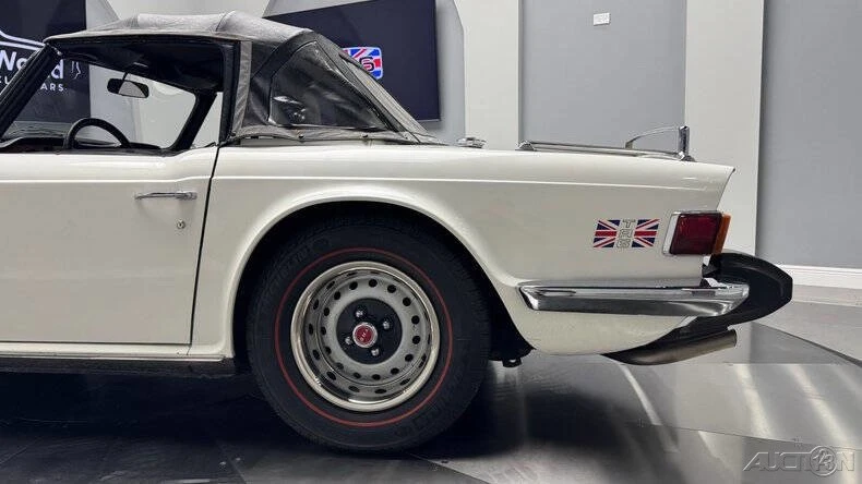 1976 Triumph TR6 (US-spec) - Image 17 of 21