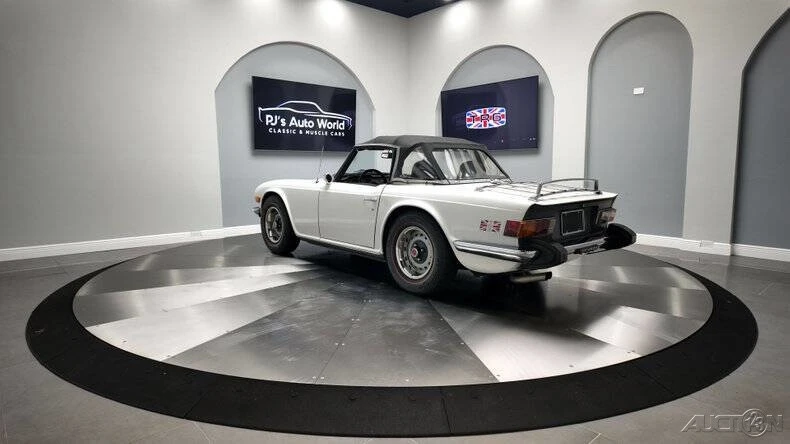 1976 Triumph TR6 (US-spec) - Image 16 of 21