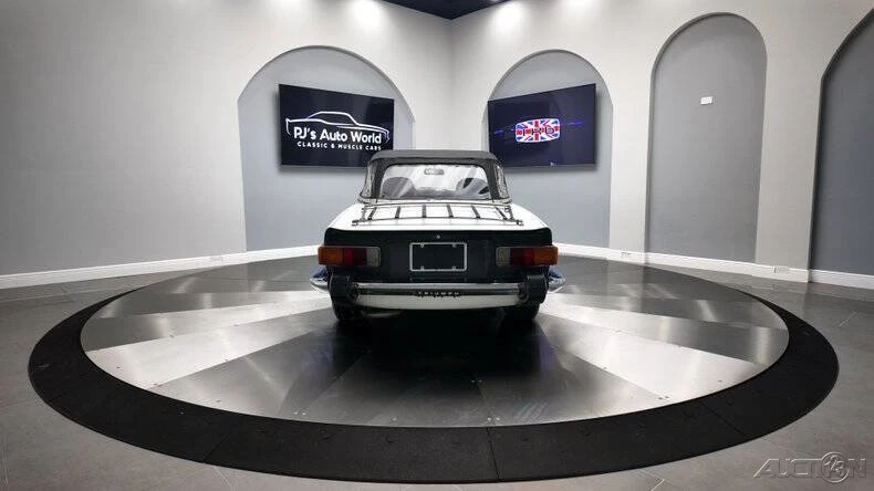1976 Triumph TR6 (US-spec) - Image 13 of 21