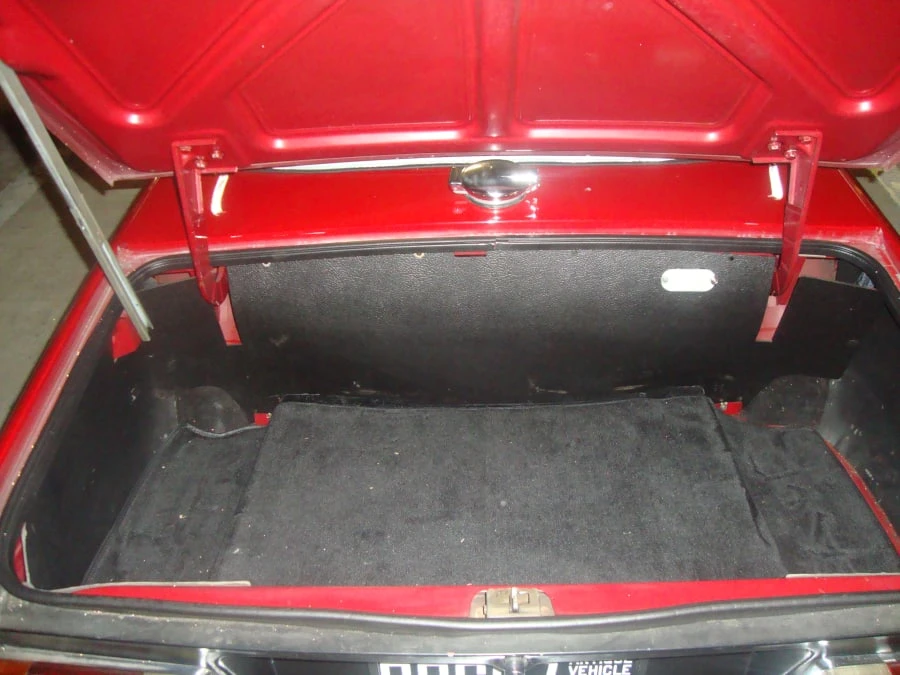 1976 Triumph TR6 (US-spec) - Image 5 of 6