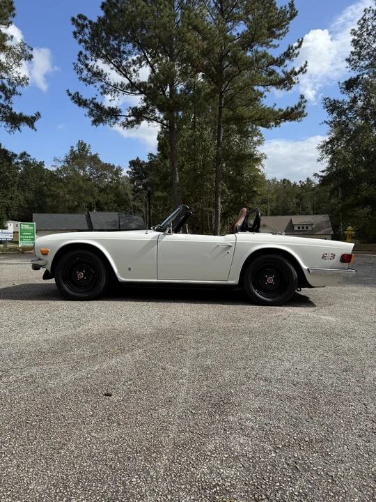 1976 Triumph TR6 (US-spec) - Image 14 of 31
