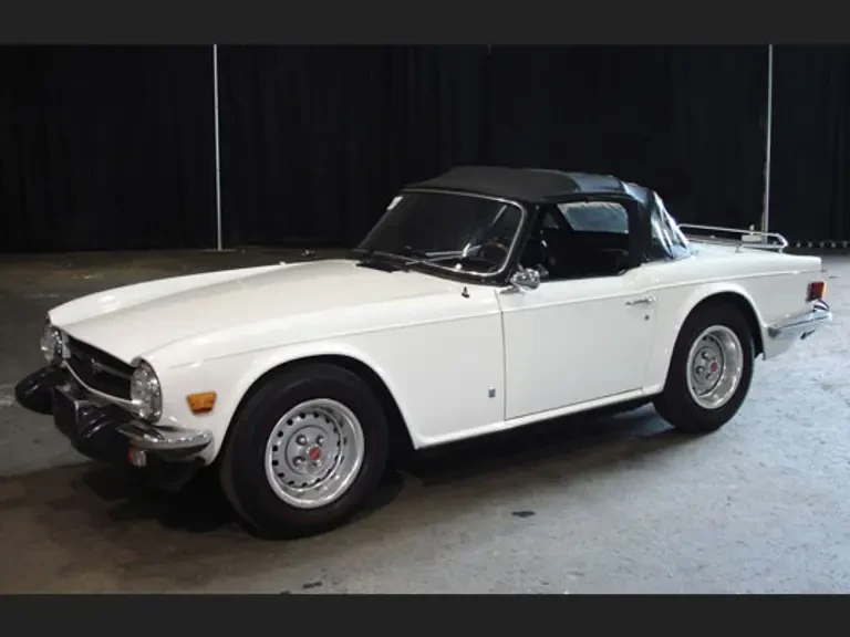 1976 Triumph TR6 (US-spec) - Image 2 of 2