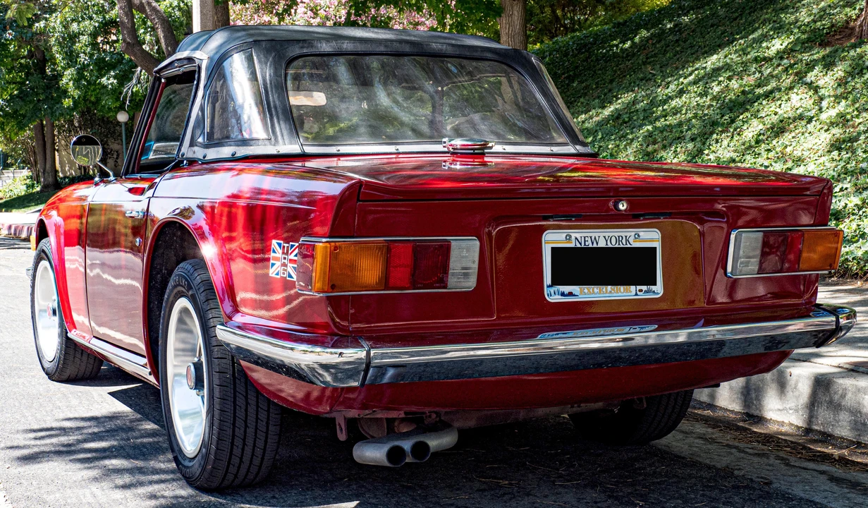 1976 Triumph TR6 (US-spec) - Image 11 of 31