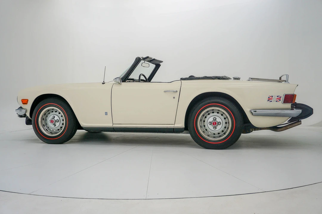 1976 Triumph TR6 (US-spec) - Image 9 of 31