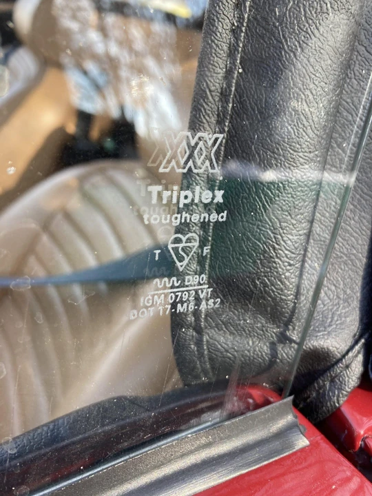 1976 Triumph TR6 (US-spec) - Image 29 of 31