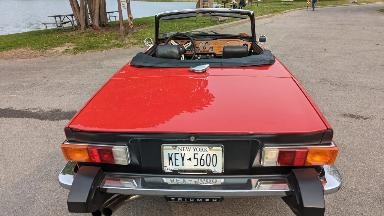 1976 Triumph TR6 (US-spec) - Image 8 of 31