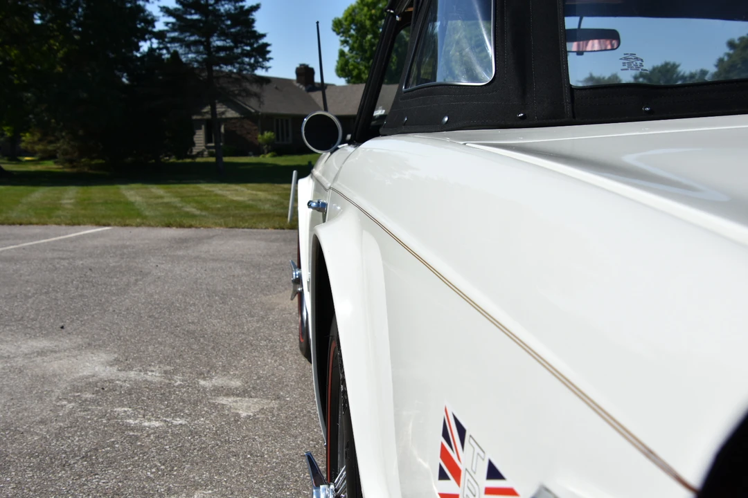 1976 Triumph TR6 (US-spec) - Image 11 of 31