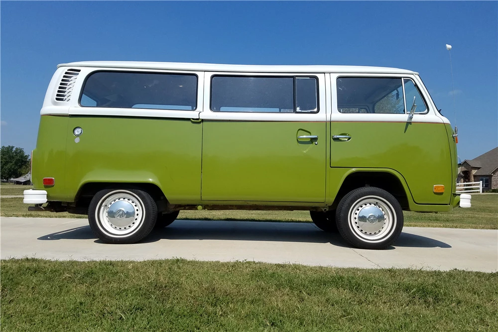 1976 Volkswagen Bay-Window Bus - Image 6 of 6