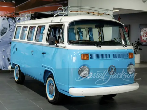 1976 Volkswagen Type II 15-Window Microbus