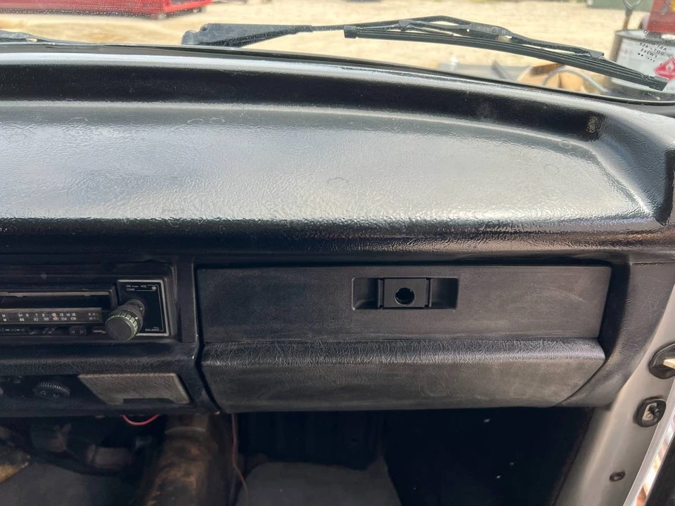 1976 Volkswagen Super Beetle - Image 22 of 24