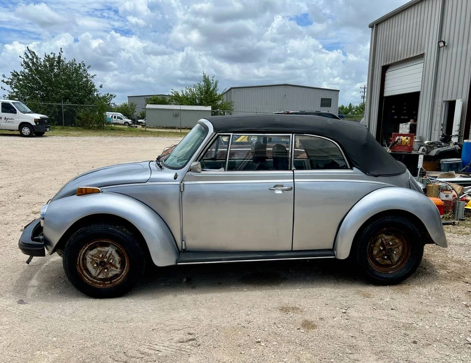 1976 Volkswagen Super Beetle - Image 2 of 13