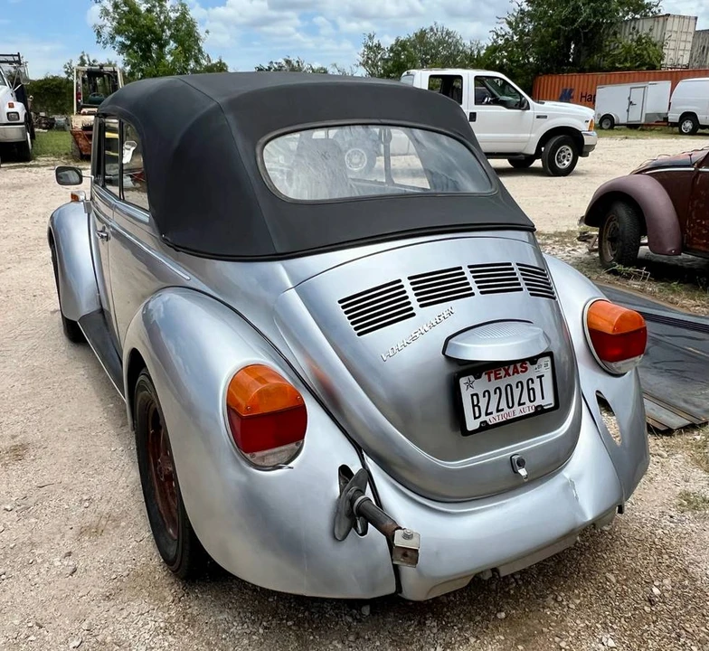 1976 Volkswagen Super Beetle - Image 9 of 24