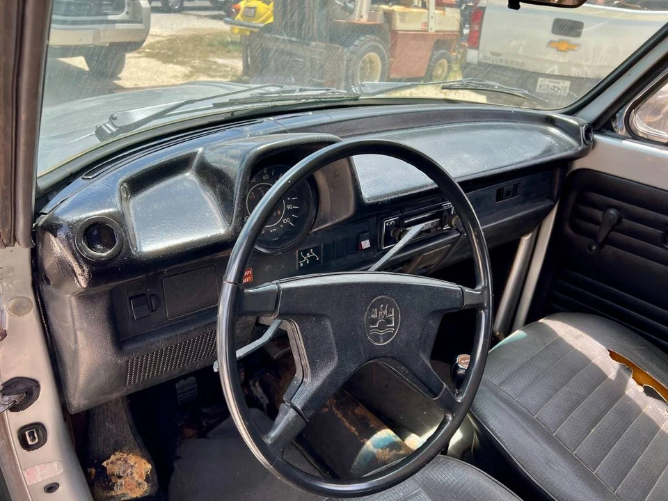 1976 Volkswagen Super Beetle - Image 17 of 24