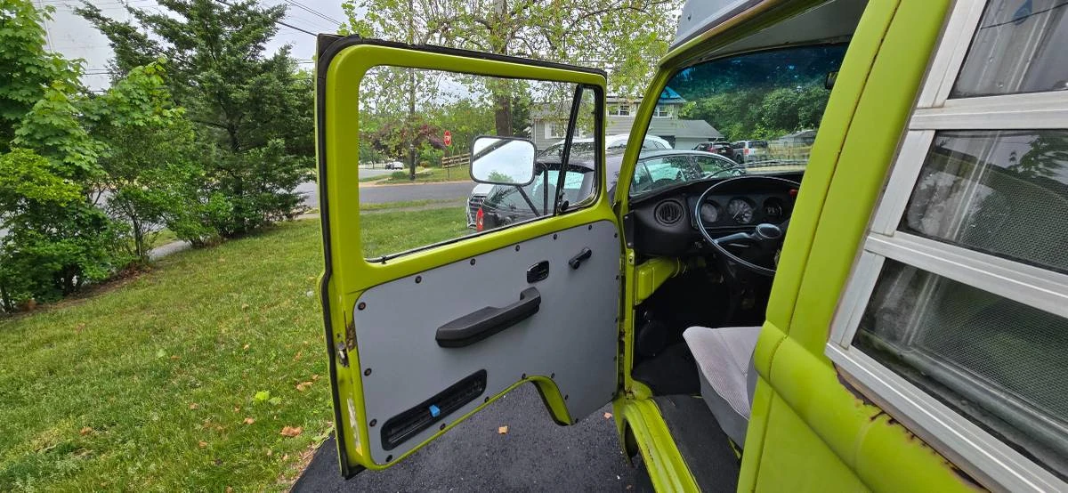 1976 Volkswagen Bay-Window Camper - Image 17 of 24