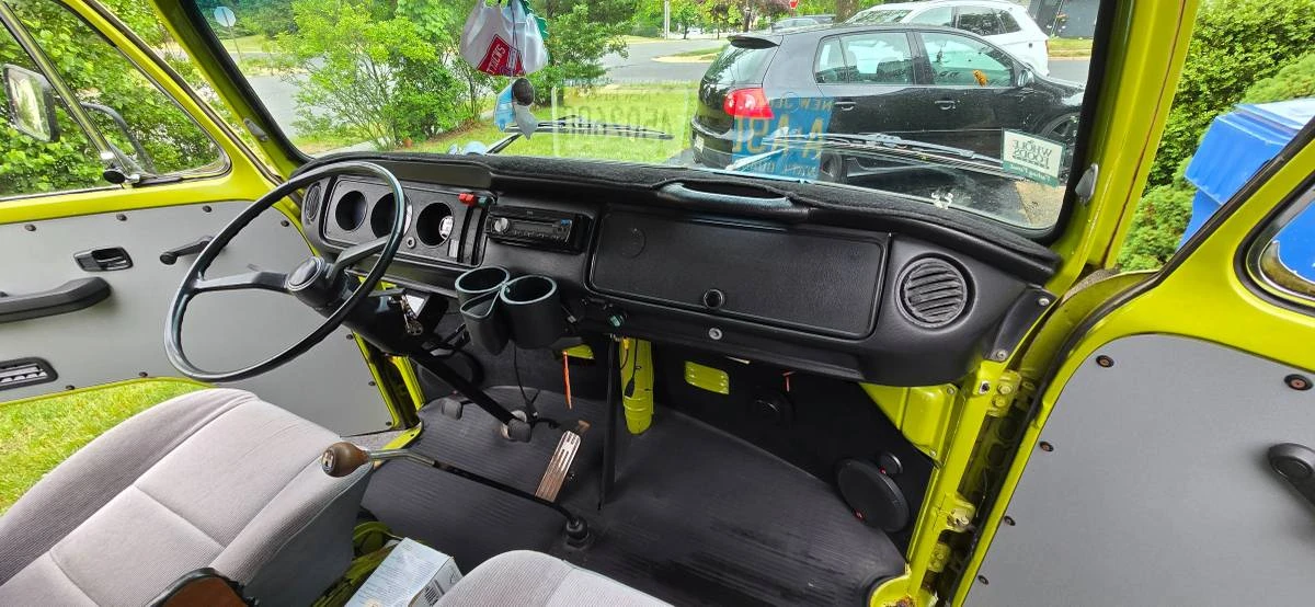 1976 Volkswagen Bay-Window Camper - Image 16 of 24