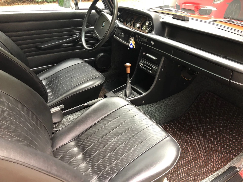 1976 BMW 2002 - Image 4 of 5