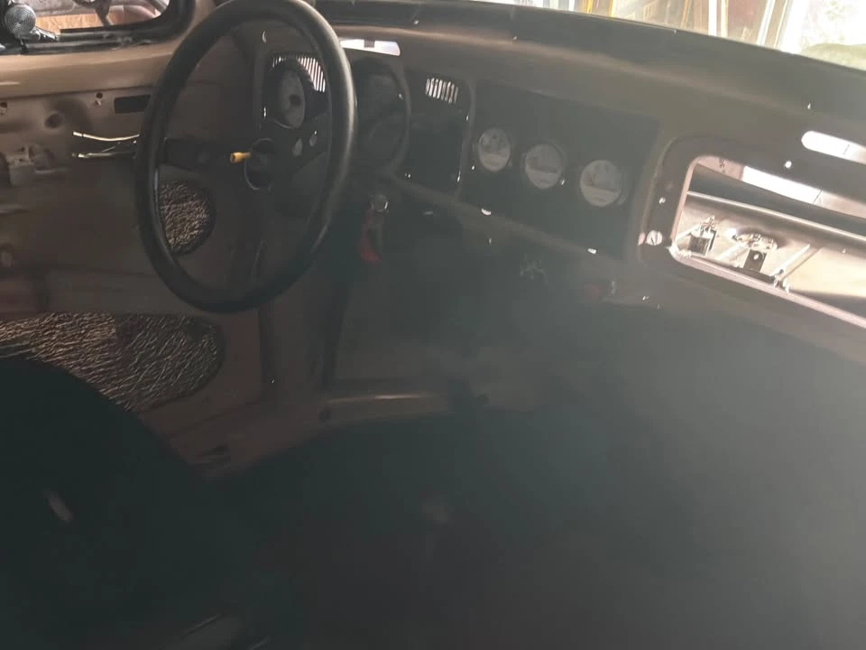 1976 Volkswagen Beetle - Image 6 of 10