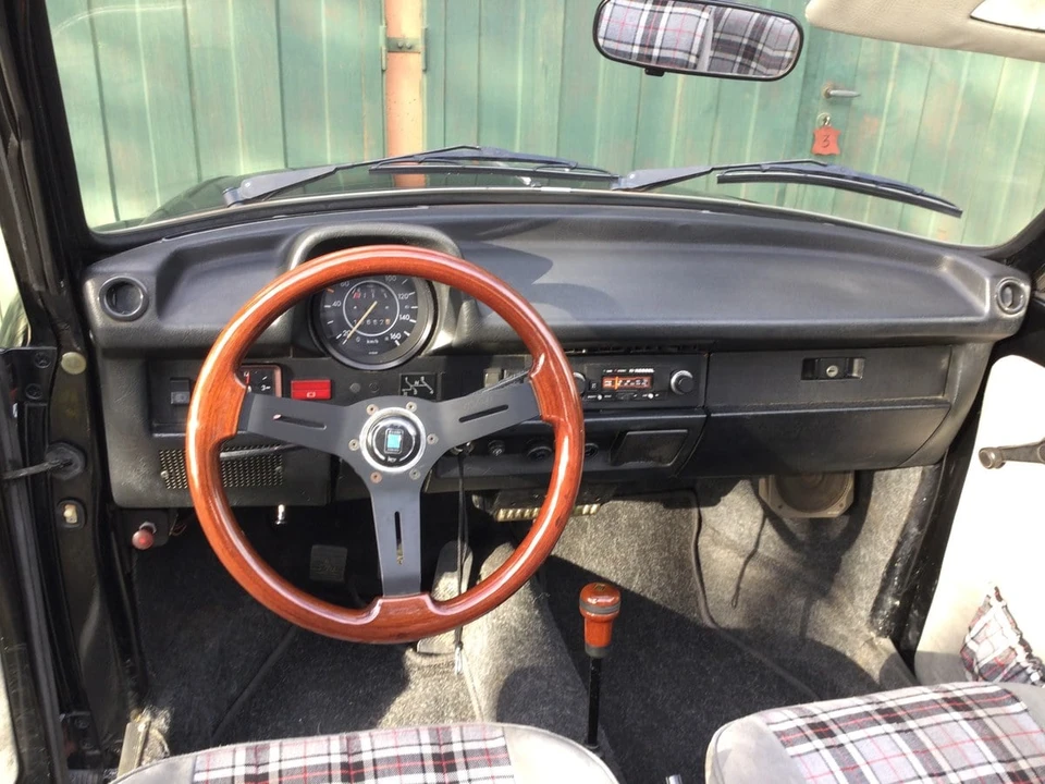 1976 Volkswagen Super Beetle - Image 29 of 30