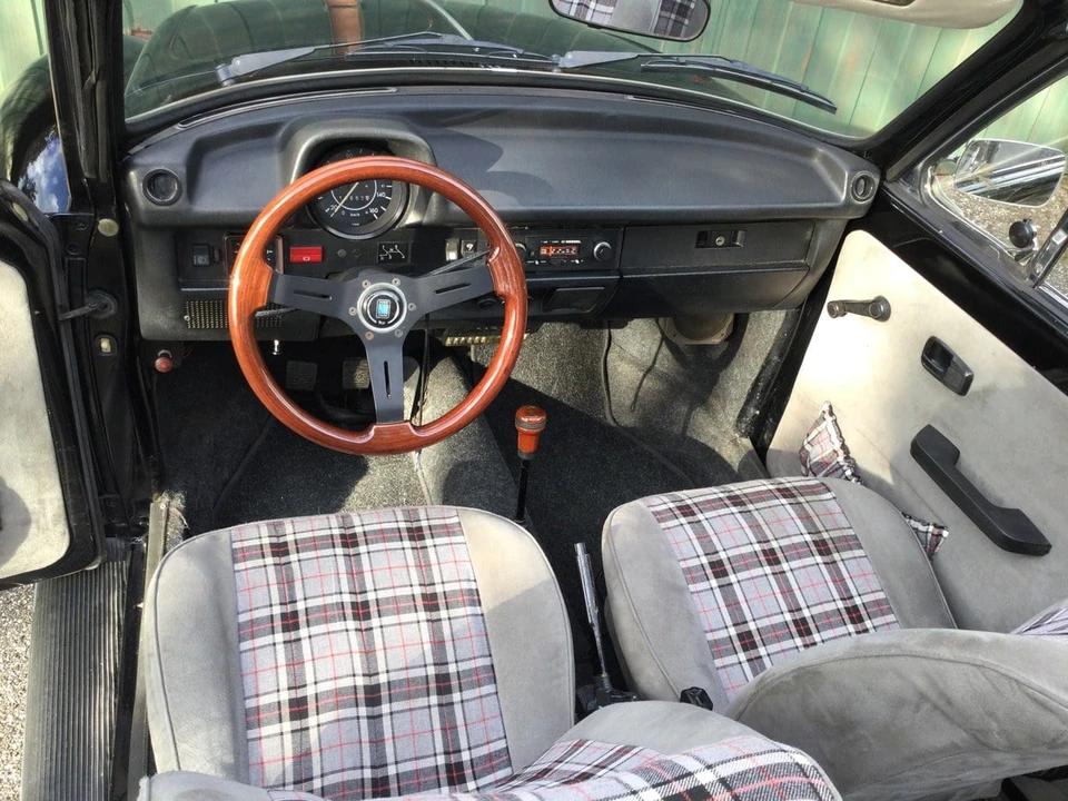 1976 Volkswagen Super Beetle - Image 28 of 30