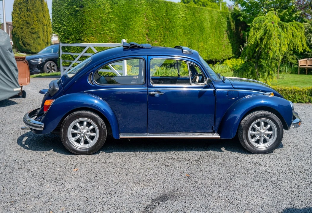 1976 Volkswagen Super Beetle - Image 10 of 30