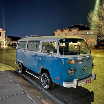 1976 Volkswagen Bus Type 2