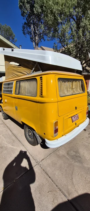1976 Volkswagen Bay-Window Bus - Image 10 of 31