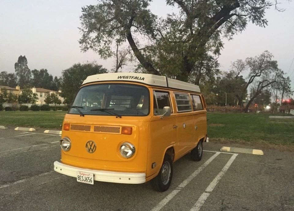 1976 Volkswagen Bay-Window Bus - Image 5 of 21