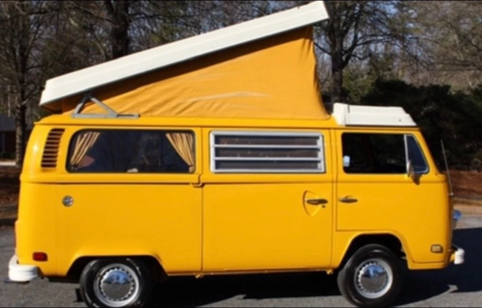 1976 Volkswagen Bay-Window Bus - Image 16 of 21