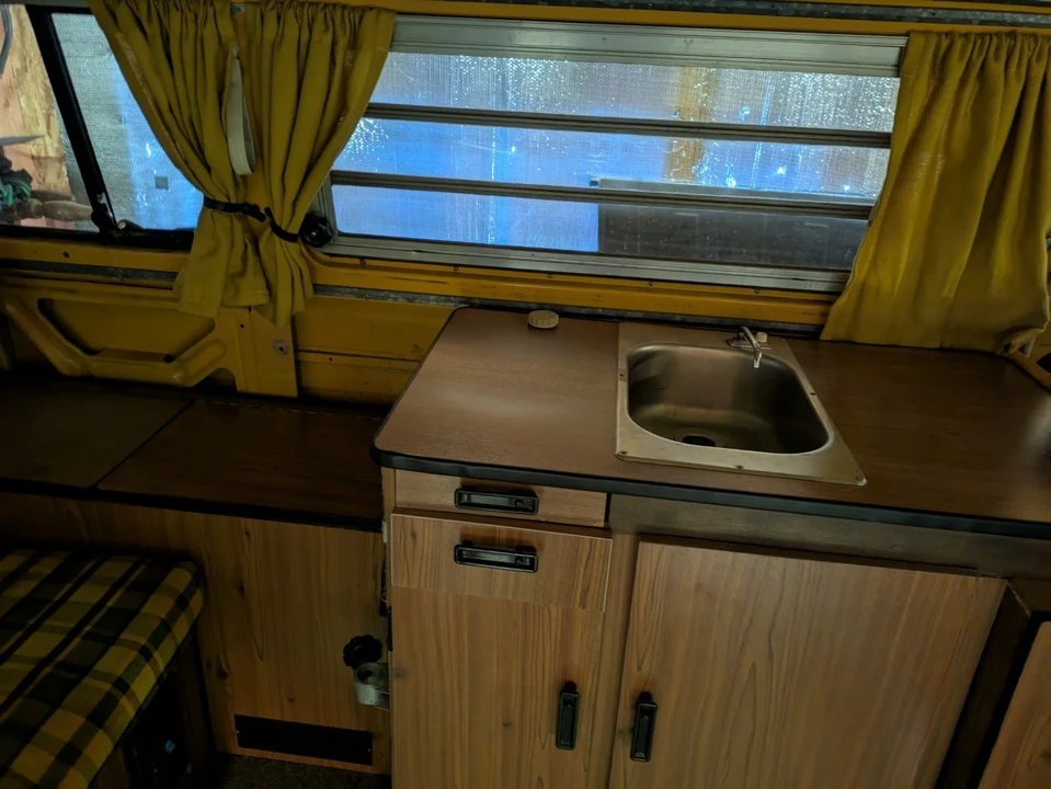 1976 Volkswagen Bay-Window Bus - Image 10 of 21