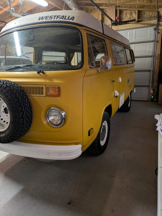 1976 Volkswagen Bay-Window Bus - Image 3 of 21