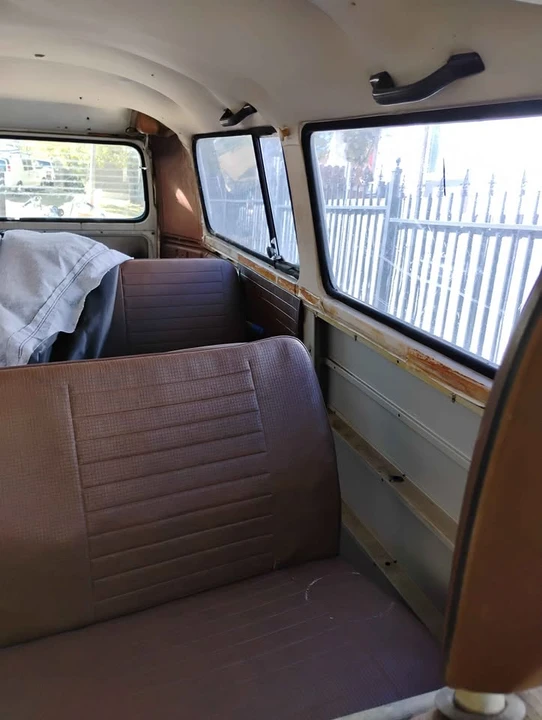 1976 Volkswagen EuroVan - Image 11 of 20