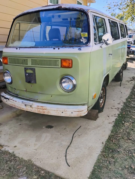 1976 Volkswagen EuroVan - Image 2 of 20