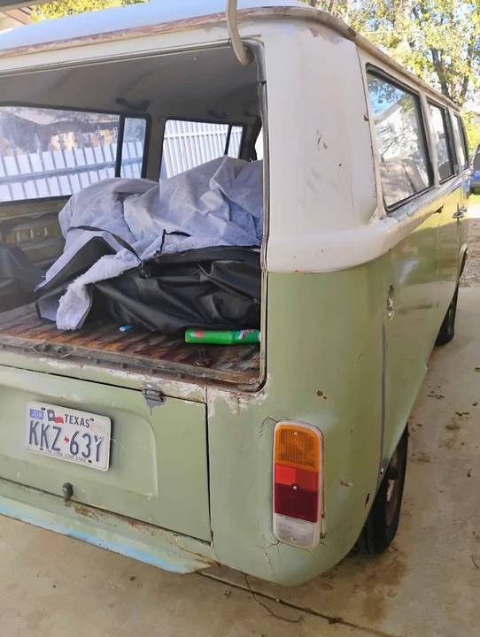 1976 Volkswagen EuroVan - Image 14 of 20