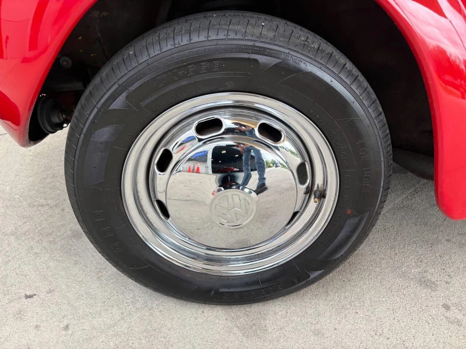 1976 Volkswagen Super Beetle - Image 27 of 31