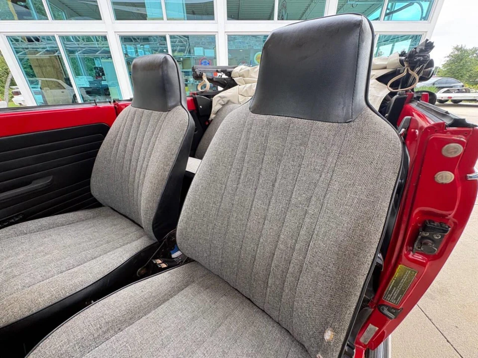 1976 Volkswagen Super Beetle - Image 31 of 31