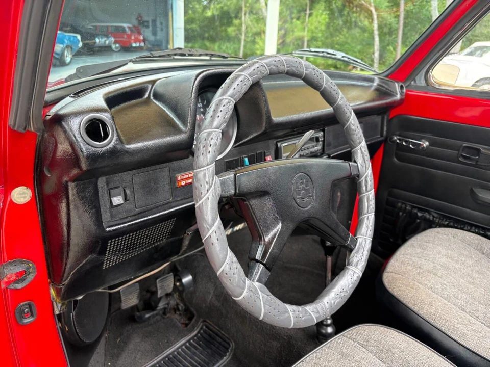 1976 Volkswagen Super Beetle - Image 29 of 31