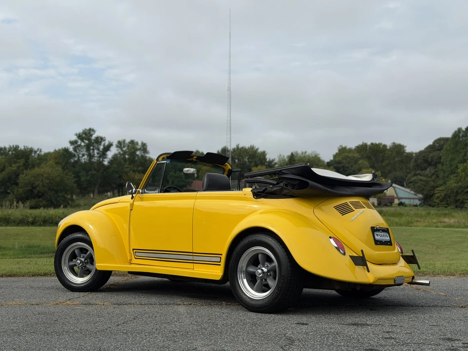 1976 Volkswagen Super Beetle - Image 17 of 31