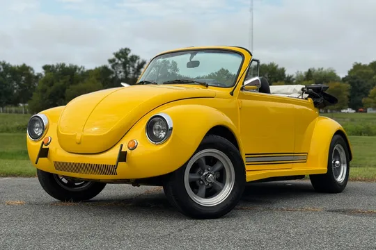 1976 Volkswagen Super Beetle Convertible