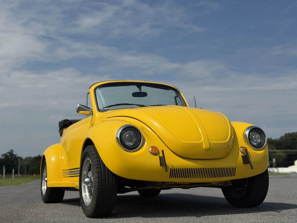 1976 Volkswagen Super Beetle - Image 10 of 31