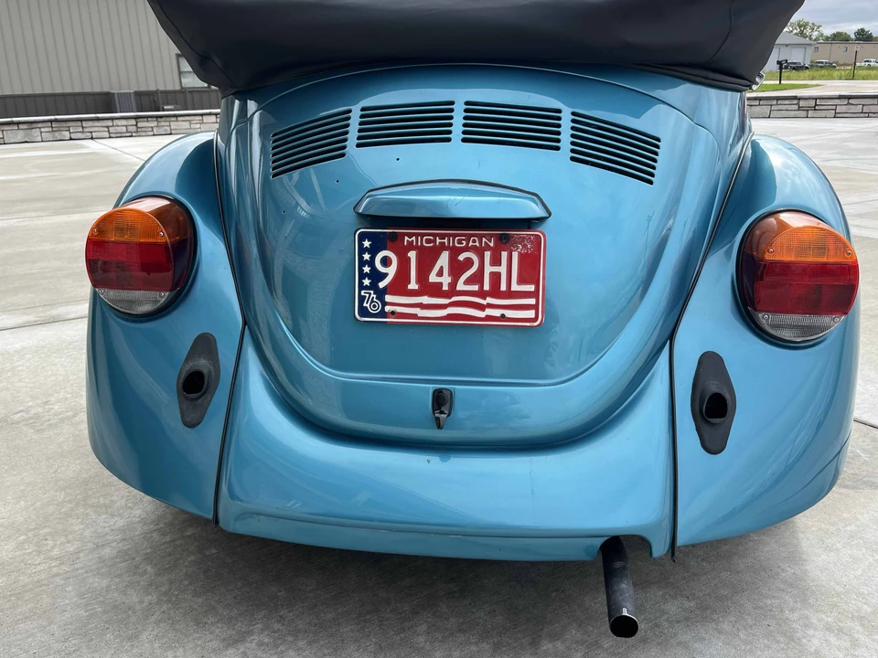 1976 Volkswagen Super Beetle - Image 14 of 31